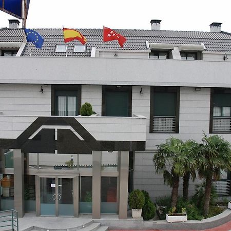 马德里 五棵松旅馆酒店 外观 照片